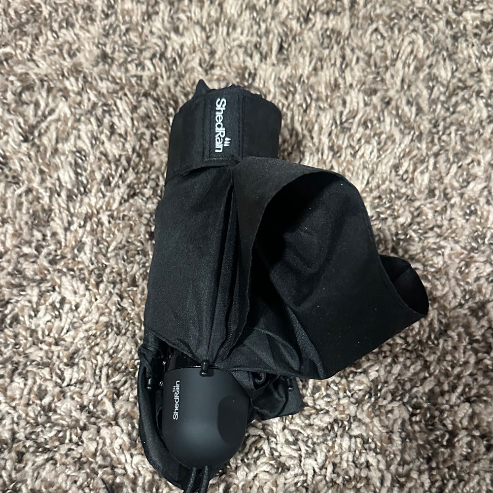 ShedRain Black Compact Umbrella